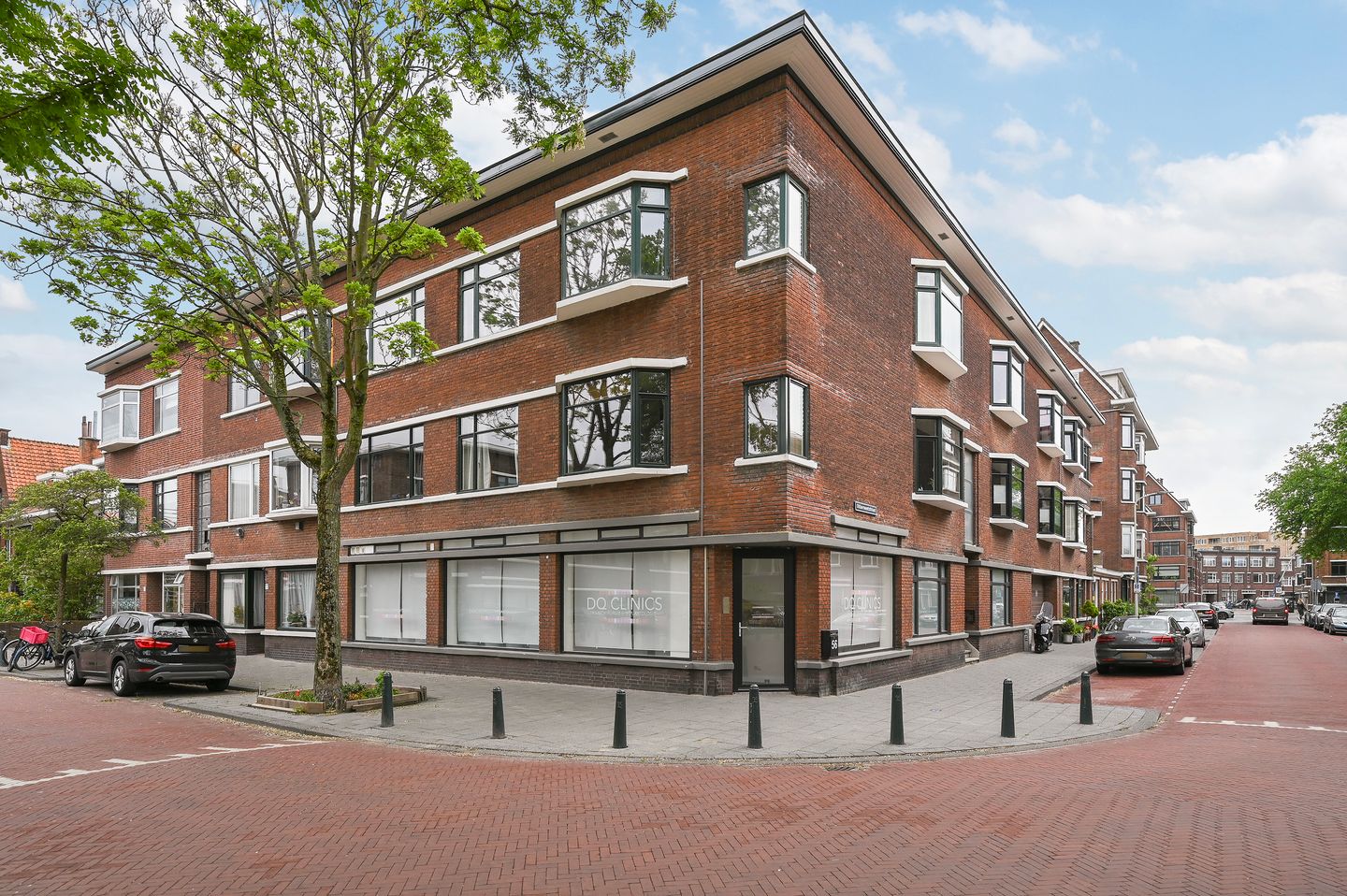 Bekijk foto 1 van Abrikozenplein 56