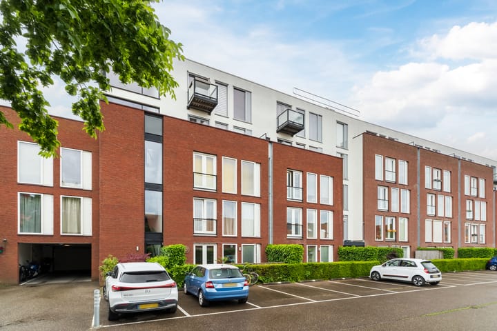 Photo 34 of Groeseindstraat 29-01