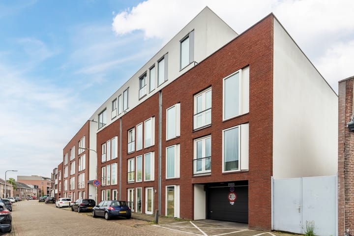 Photo 36 of Groeseindstraat 29-01