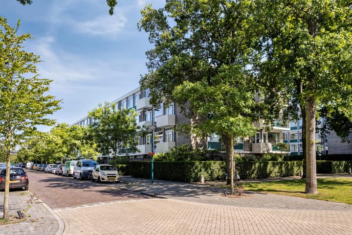 Foto 5 van Clematislaan 14