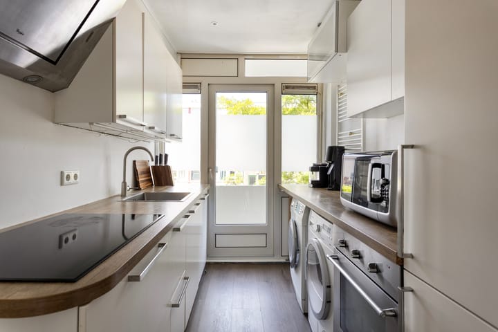 Foto 8 van Clematislaan 14