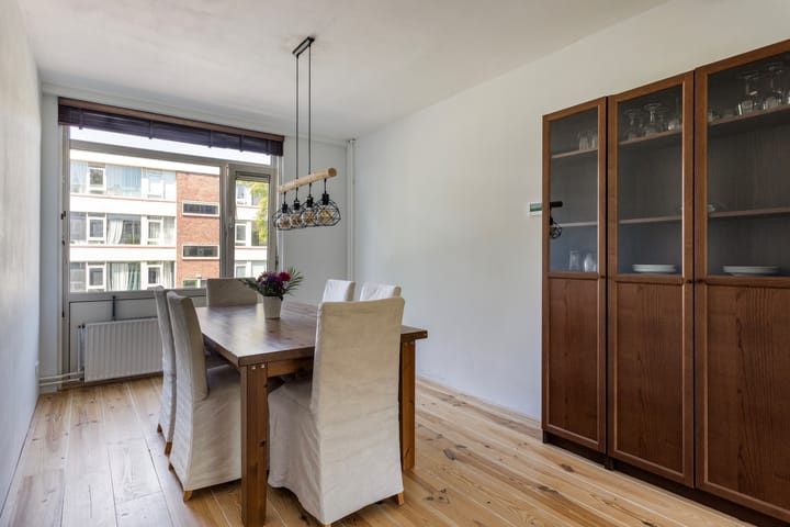 Foto 17 van Clematislaan 14