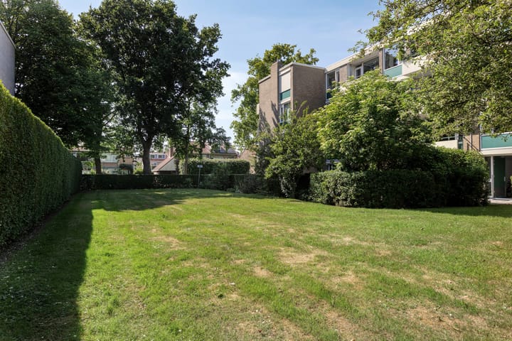 Foto 27 van Clematislaan 14