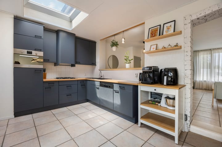 Photo 16 of Wilhelminalaan 36