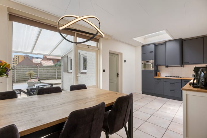 Photo 21 of Wilhelminalaan 36