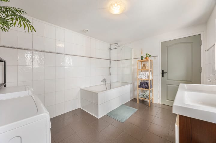 Photo 23 of Wilhelminalaan 36