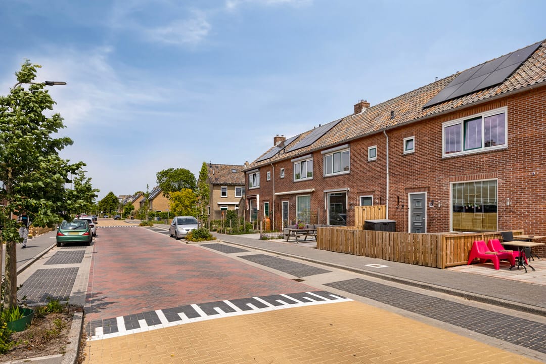 Foto 2 van de Ruijterstraat 25