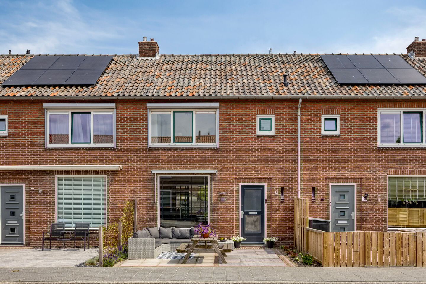 Foto 1 van de Ruijterstraat 25