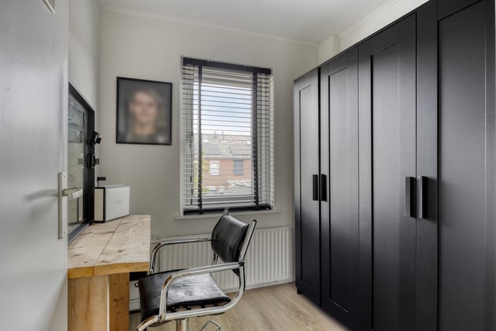 Foto 14 van de Ruijterstraat 25