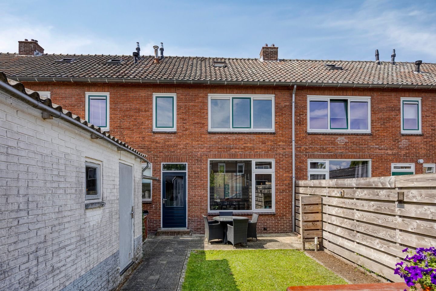 Foto 20 van de Ruijterstraat 25