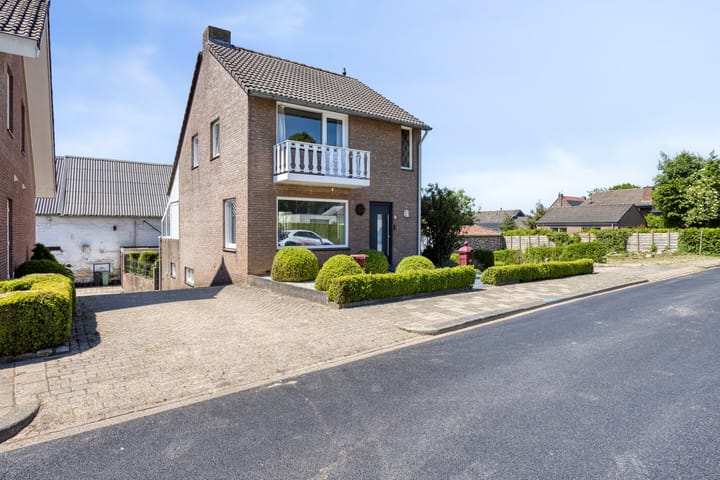 Foto 25 van Mgr. Willigersstraat 8