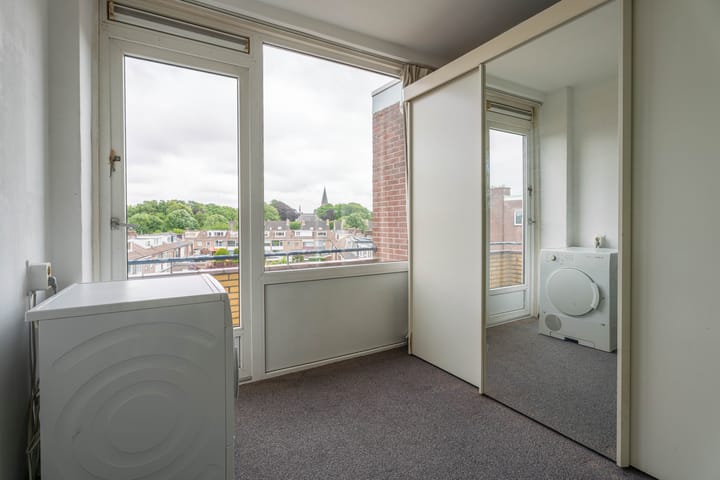 Photo 11 of Angelenhorst 27-C