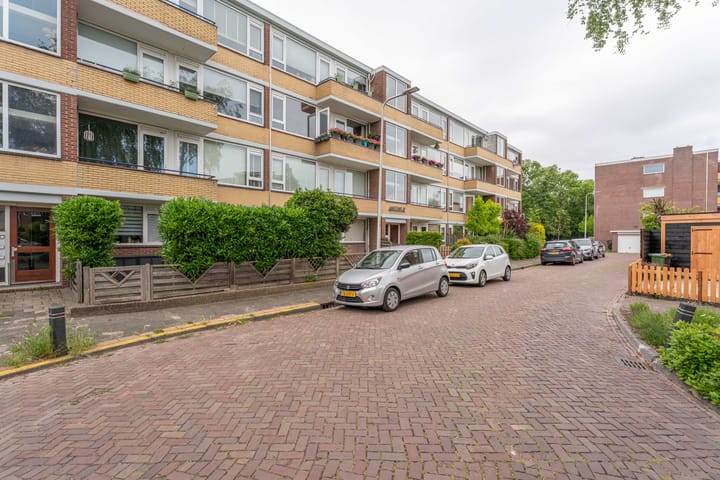 Photo 23 of Angelenhorst 27-C