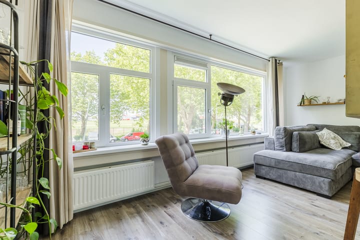 Photo 9 of IJtochtkade 36-A