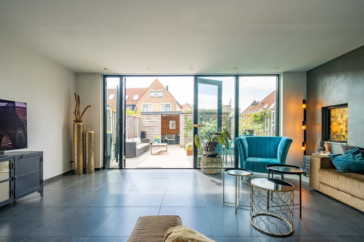 Foto 5 van Hannie Schaftstraat 83