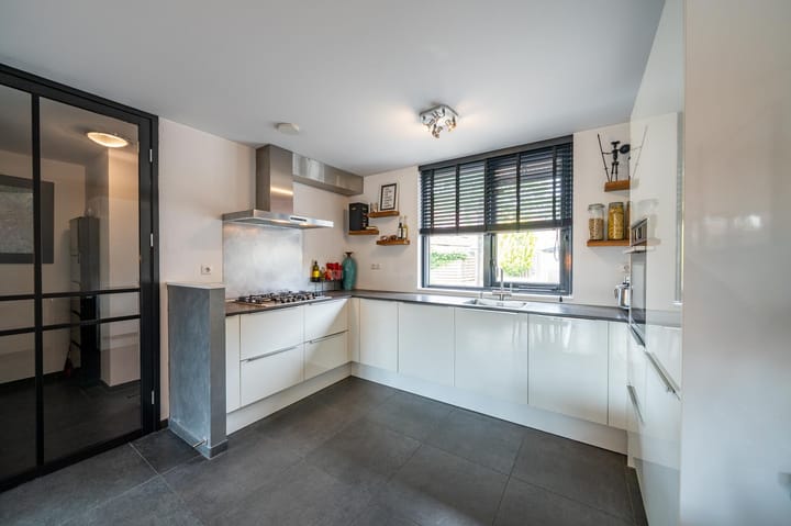 Foto 9 van Hannie Schaftstraat 83