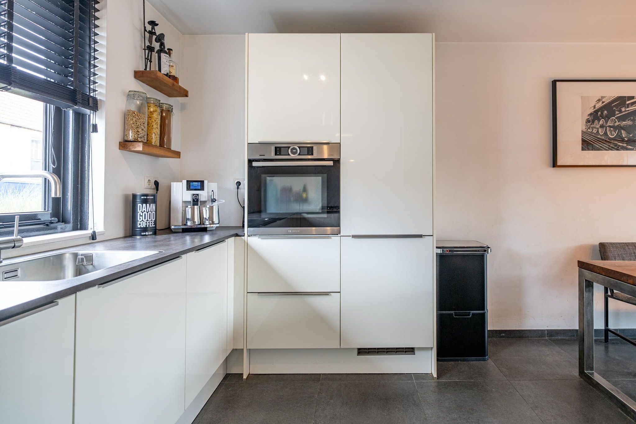 Foto 12 van Hannie Schaftstraat 83