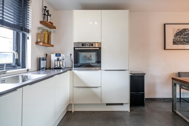 Foto 12 van Hannie Schaftstraat 83