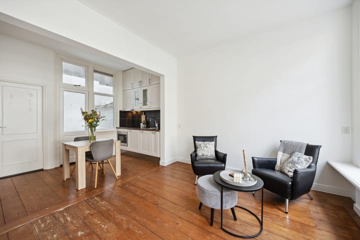 Foto 6 van Schoolstraat 2