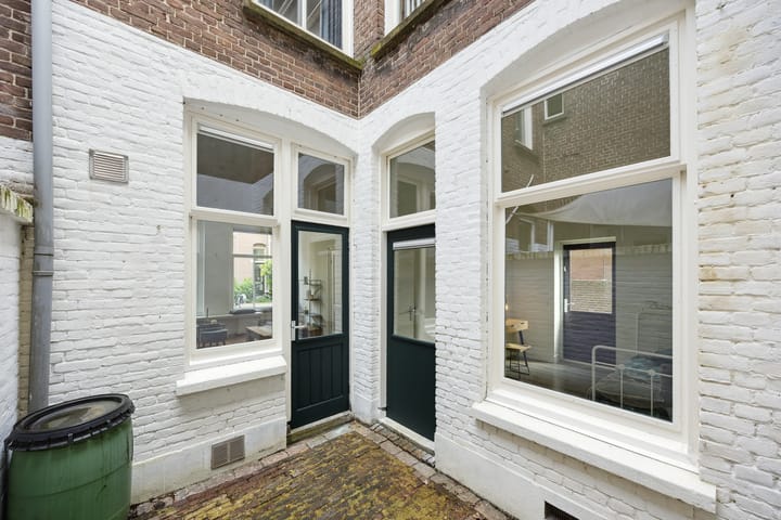 Foto 15 van Schoolstraat 2