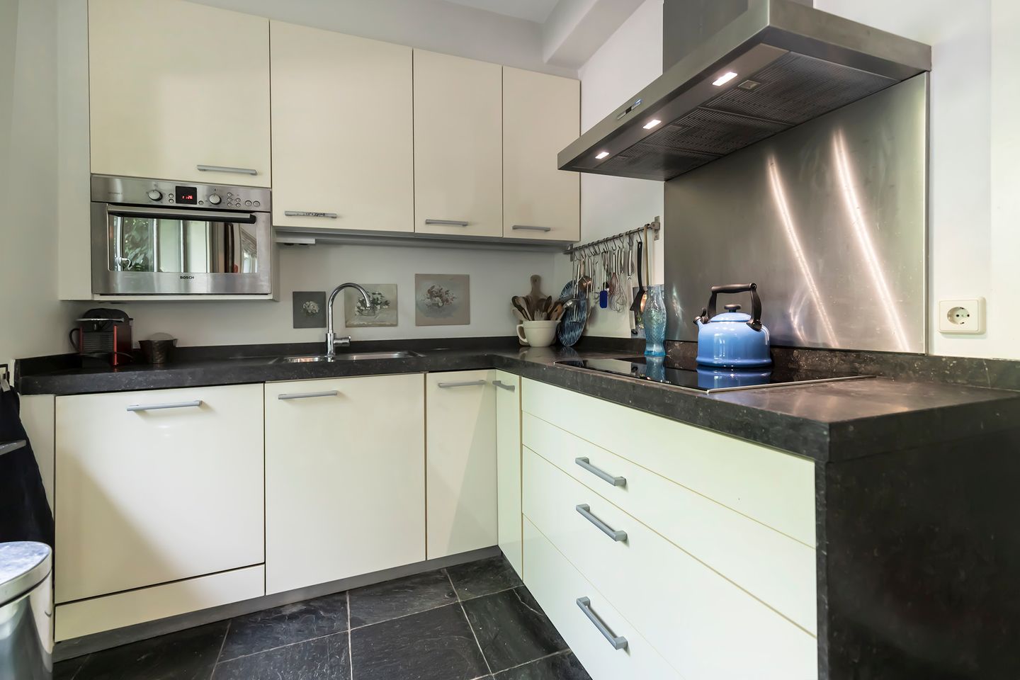 Foto 14 van Ophelialaan 66