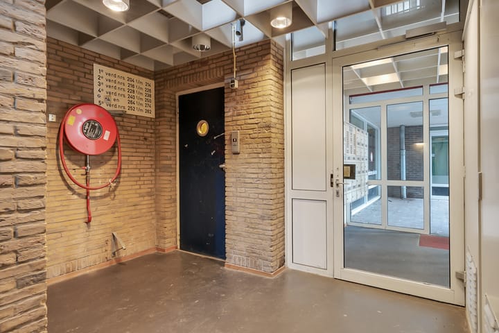 Foto 6 van Boulevard 1945 266