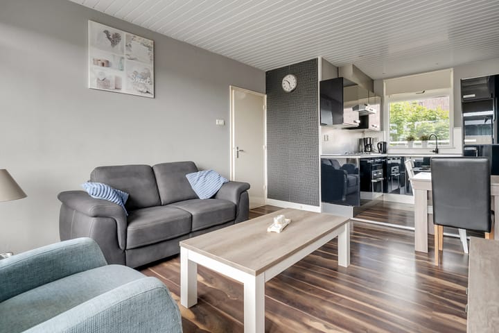 Foto 12 van Boulevard 1945 266