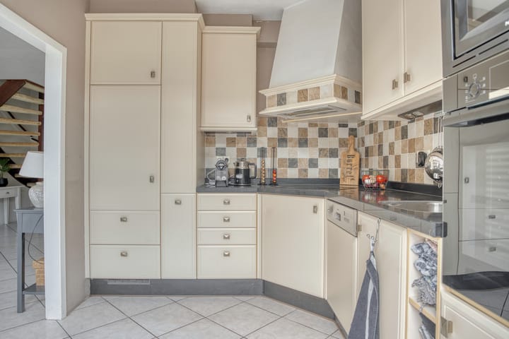 Foto 17 van J.G. Suurhoffstraat 21