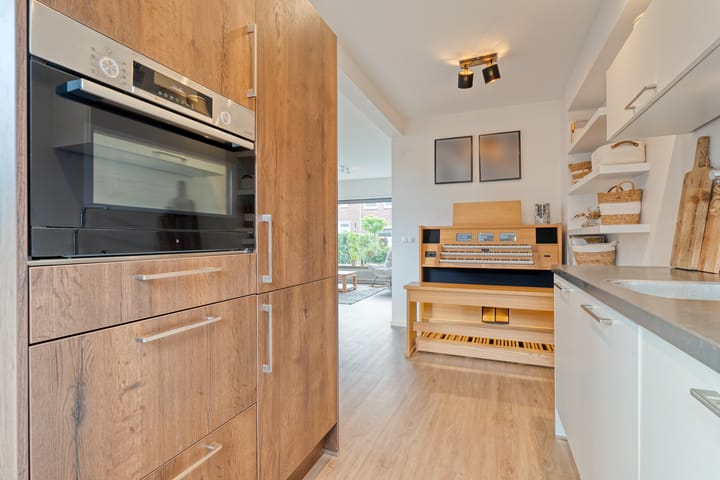 Foto 3 van Johan van Oldenbarneveltstraat 10