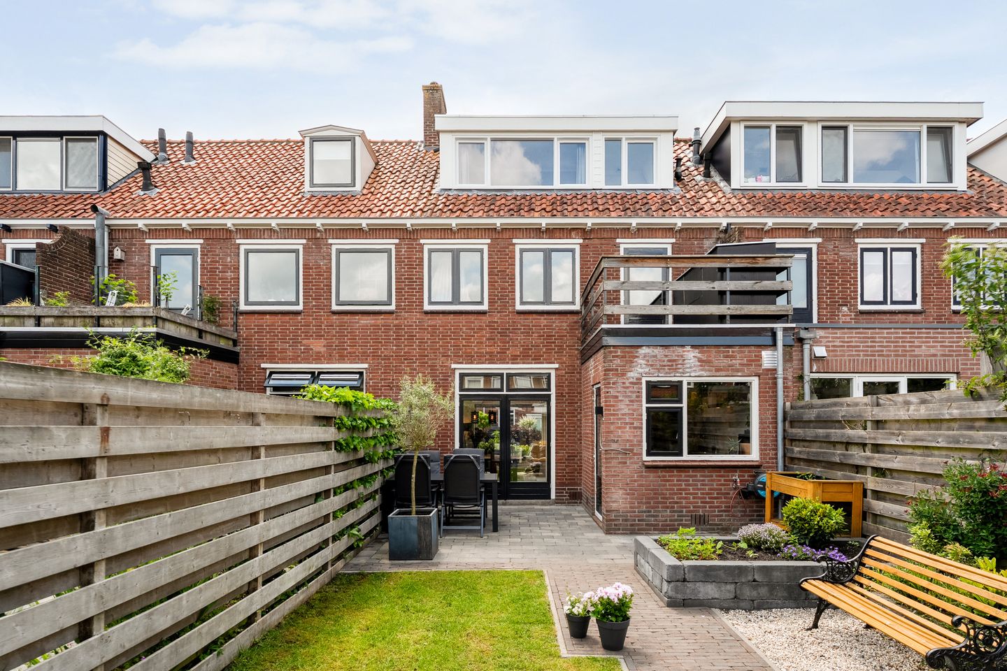 Foto 40 van Johan van Oldenbarneveltstraat 10