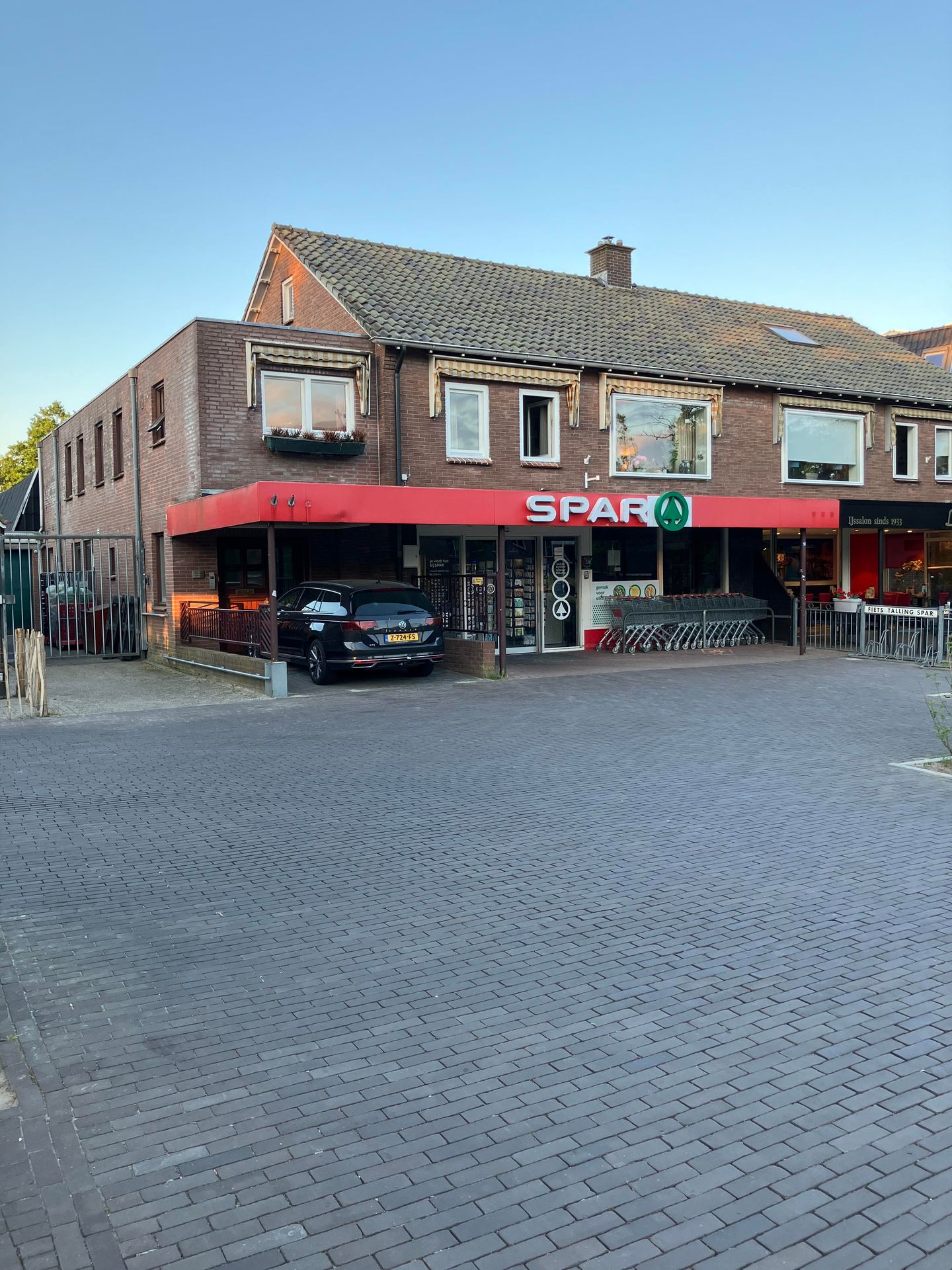Bekijk foto 1 van Plechelmusstraat 4