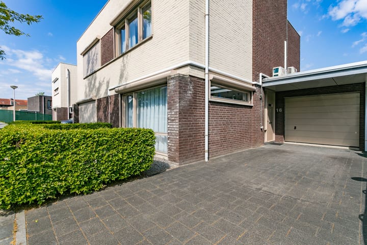 Foto 25 van Vossepark 16