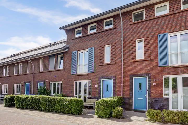 Foto 3 van Annie M.G. Schmidthof 13