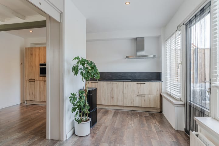 Foto 7 van Lanxmeersestraat 3