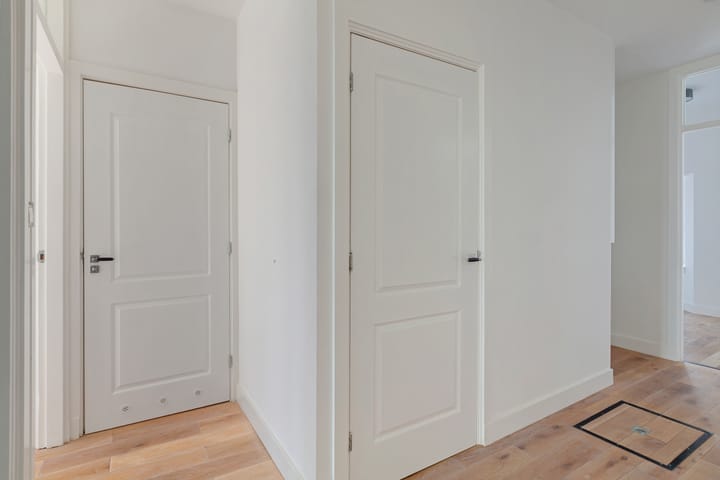 Photo 20 of Hoog Buurlostraat 48