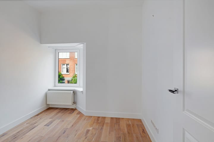 Photo 27 of Hoog Buurlostraat 48