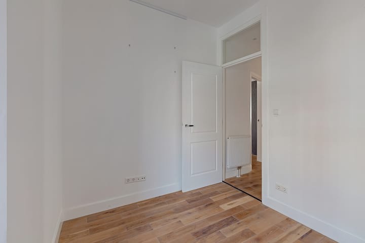 Photo 28 of Hoog Buurlostraat 48