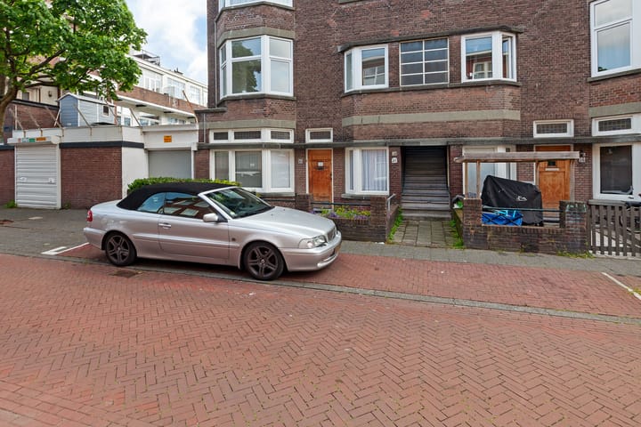 Photo 35 of Hoog Buurlostraat 48