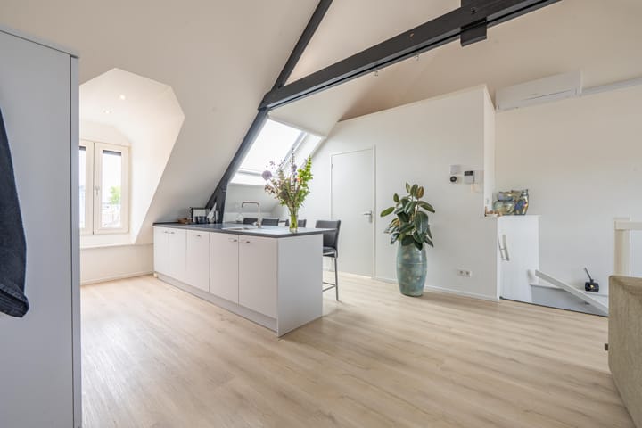 Foto 11 van Waterstraat 17-B