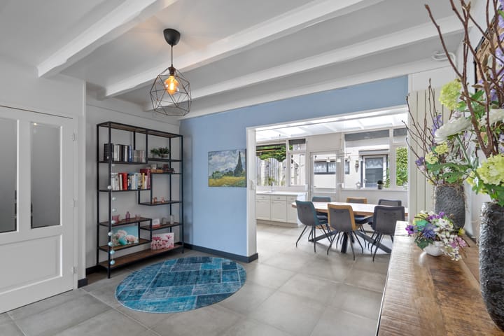 Photo 11 of Hendrikstraat 10