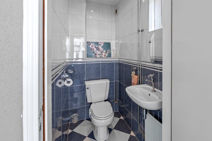 Photo 19 of Hendrikstraat 10