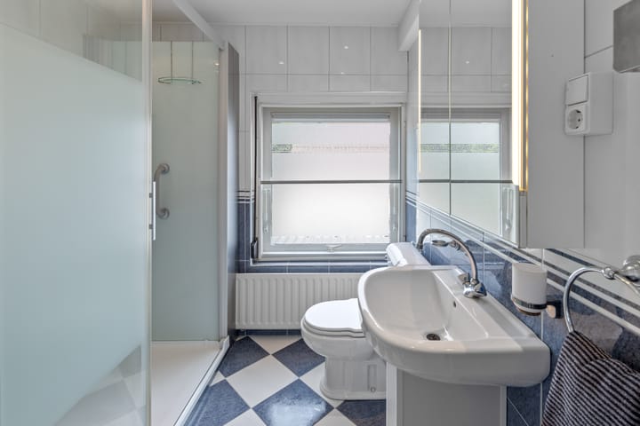 Photo 24 of Hendrikstraat 10