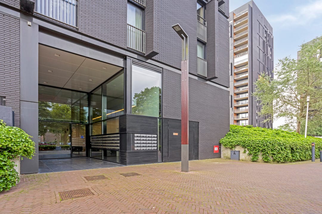 Photo 2 of Dirk Hartogstraat 61