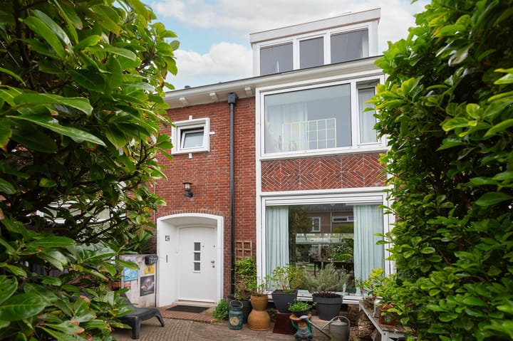 Foto 1 van Wormerveerstraat 42