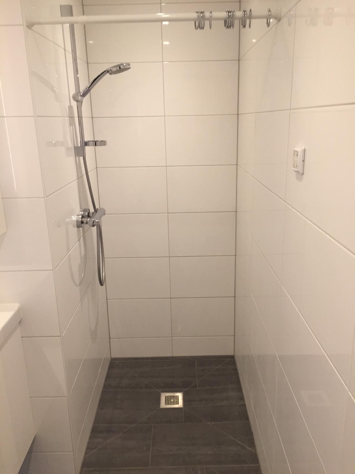 Photo 14 of Raadhuisstraat 18-I