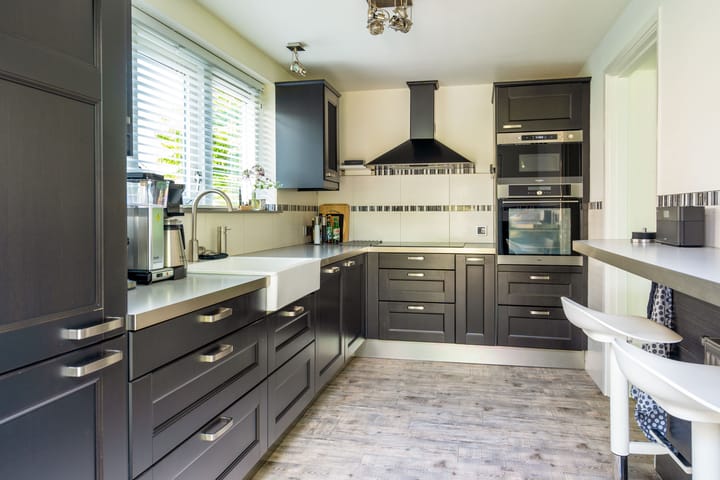 Foto 3 van Middenlaan 27