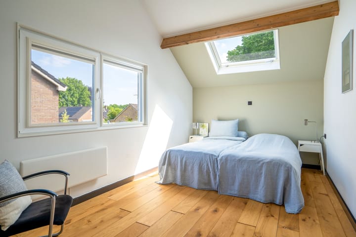 Foto 18 van Middenlaan 27