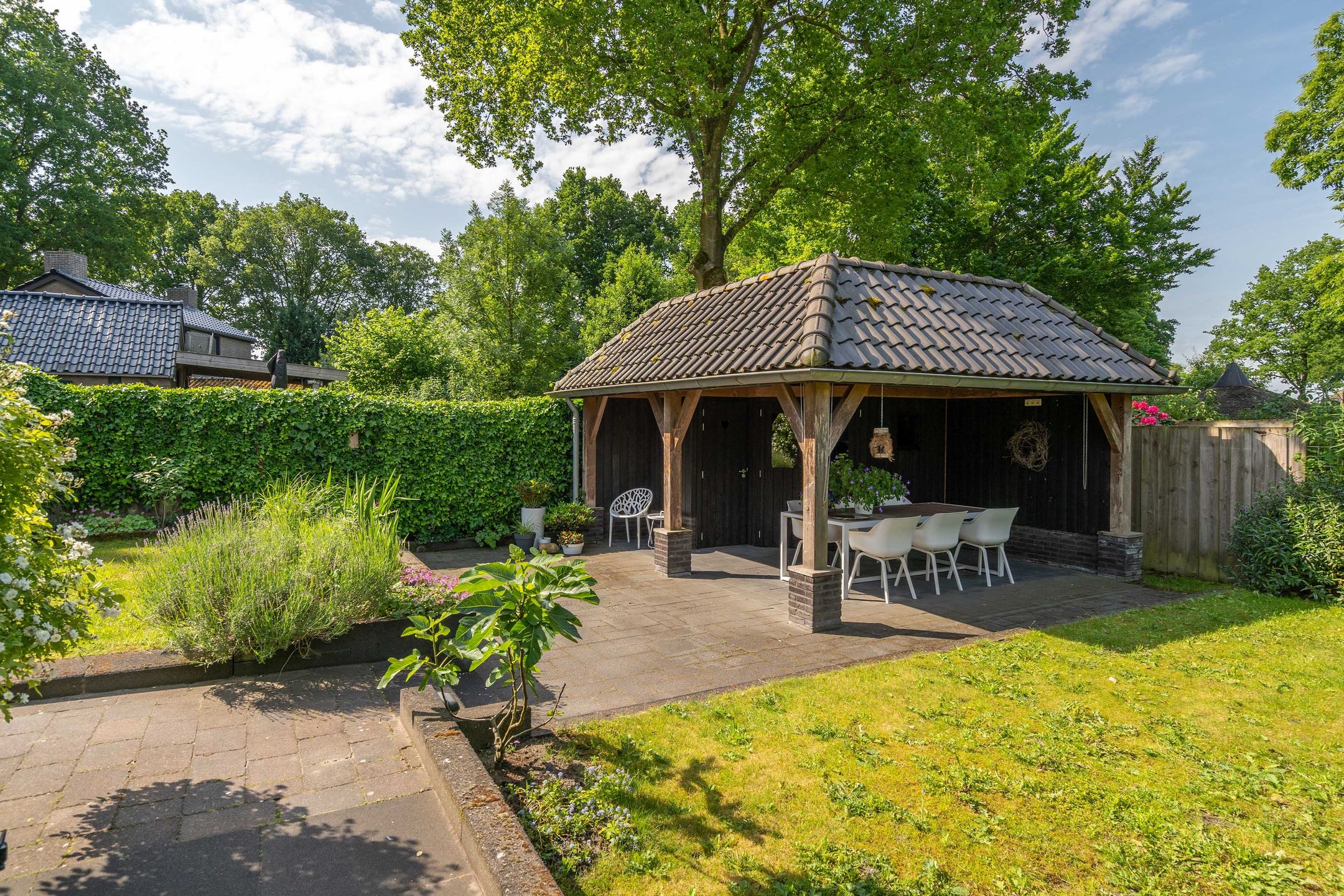 Foto 27 van Middenlaan 27