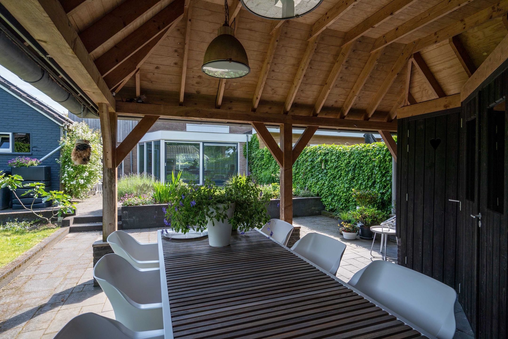 Foto 30 van Middenlaan 27