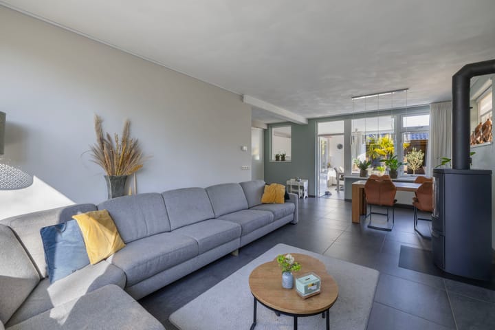 Foto 4 van Drostlaan 127